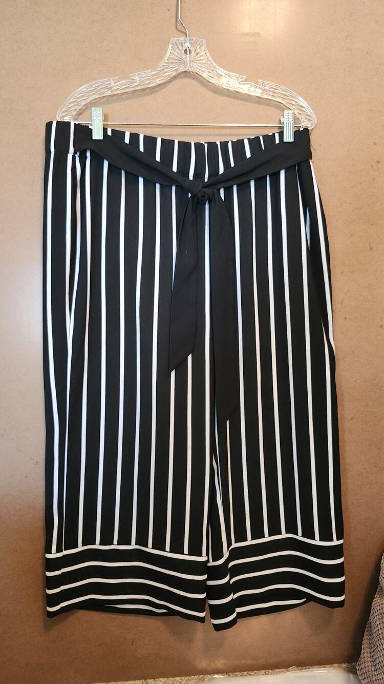 INC International Concepts Striped Wide-Leg Cropped Pants Size P/XL #503